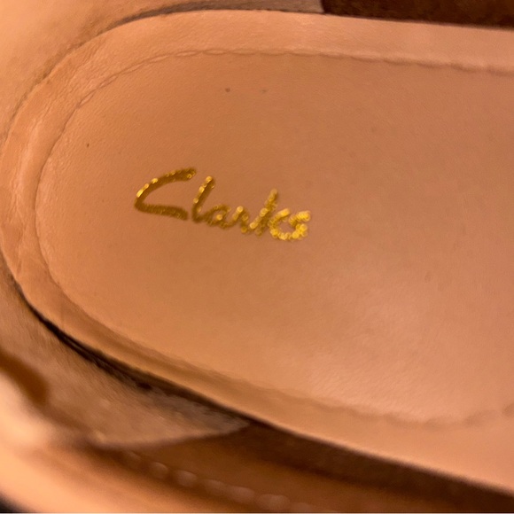 WOMENS CLARK’S LOAFERS - Picture 4 of 5